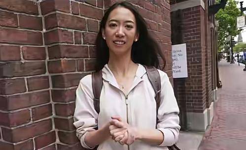 她变“大专”国籍被扒胡锡进：别为难她爱游戏网站入口蒋雨融天塌了！哈佛因(图15)